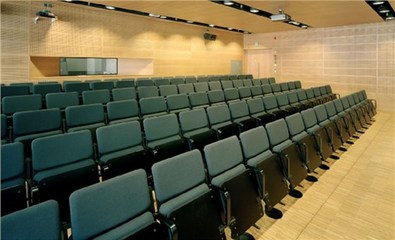 學校報告廳座椅與報告廳家具解決方案 一站式服務與規模化生產優勢